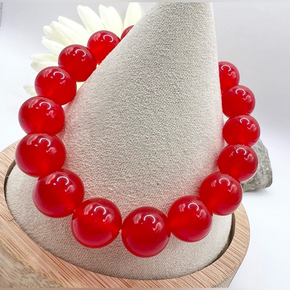 RED JADE BRACELET - Picture 4 of 6